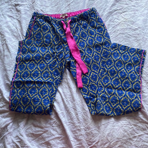 Juicy Couture tuxedo style blue and gold flannel pajama set w/ pink piping Small - Picture 10 of 16